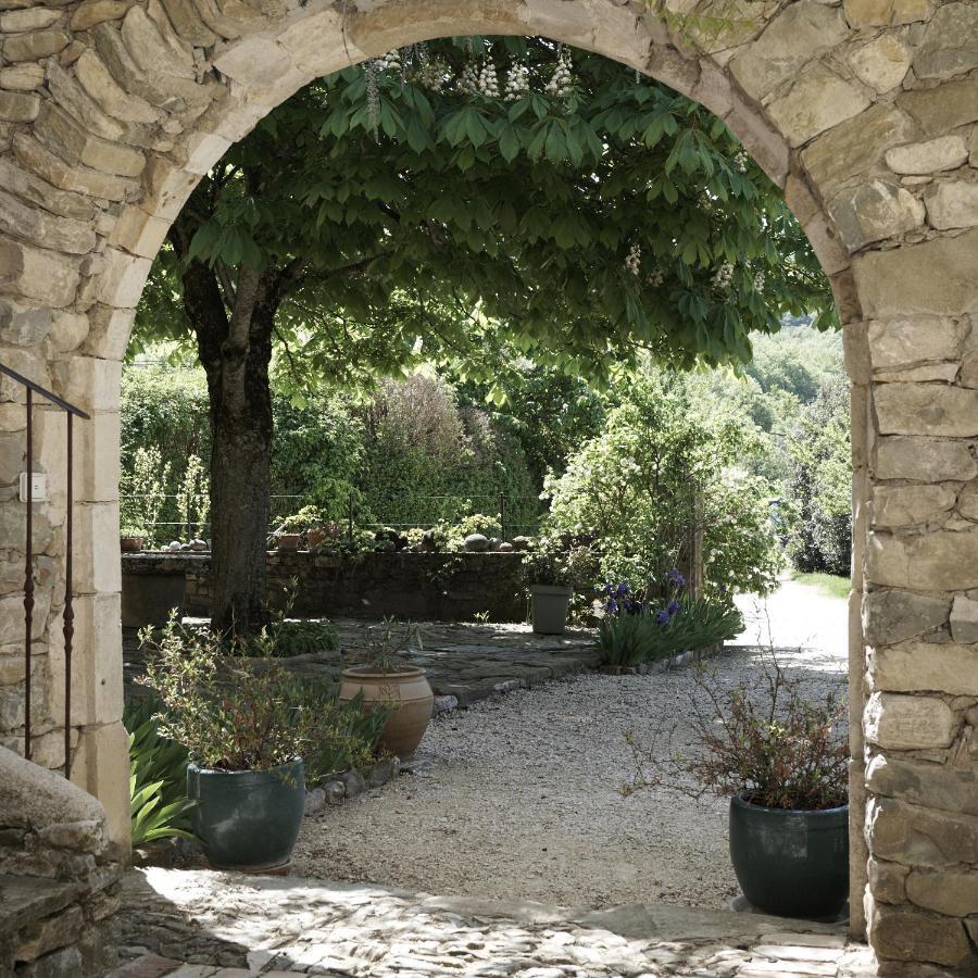 La Cour Du Marronnier Hotel Pont-de-Barret Buitenkant foto
