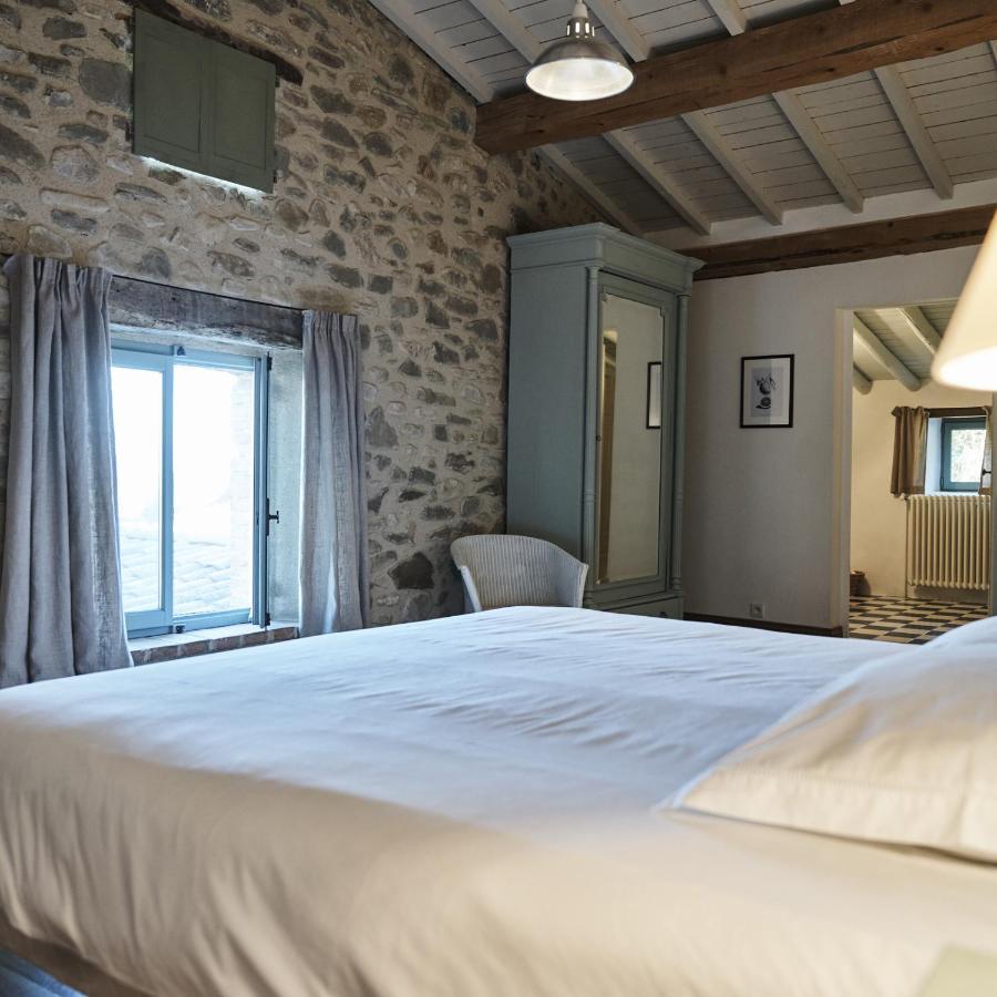 La Cour Du Marronnier Hotel Pont-de-Barret Buitenkant foto