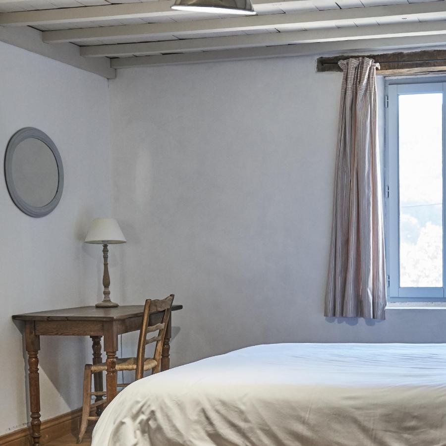La Cour Du Marronnier Hotel Pont-de-Barret Buitenkant foto