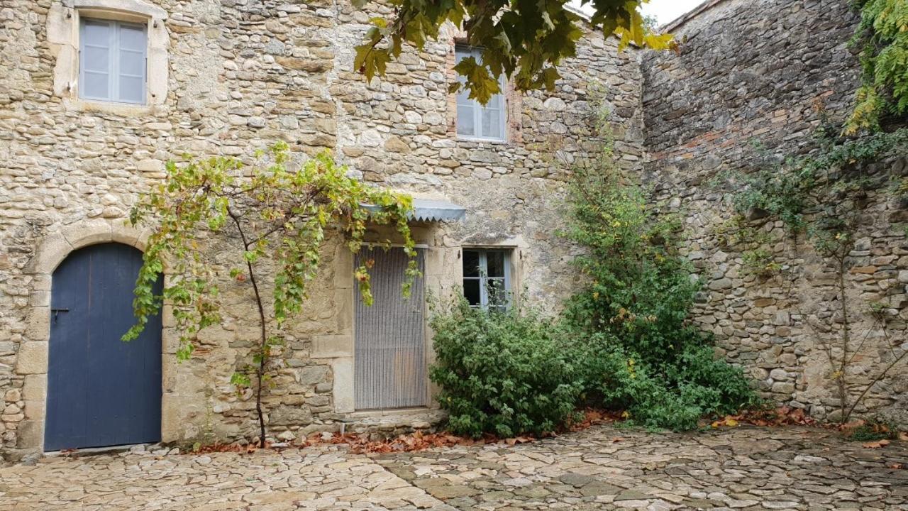 La Cour Du Marronnier Hotel Pont-de-Barret Buitenkant foto